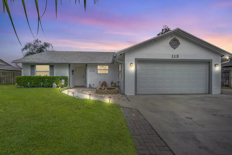 113 Prado ST, Royal Palm Beach, FL 33411