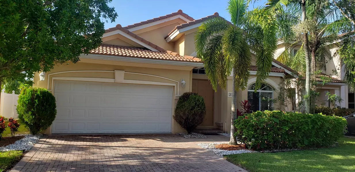 211 Gazetta WAY, West Palm Beach, FL 33413