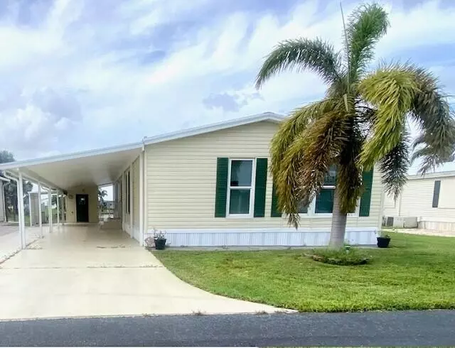 1601 SE Us Highway 441 HWY 78, Okeechobee, FL 34974