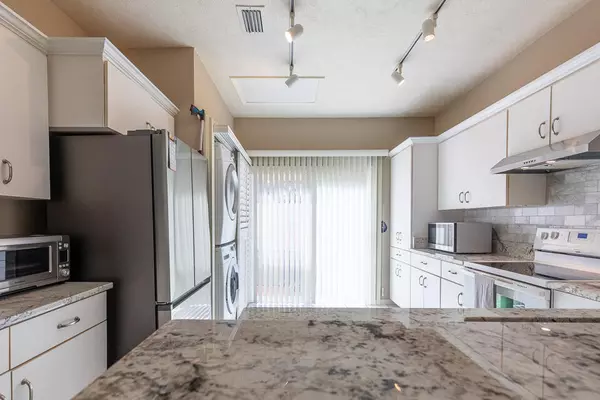 Port Saint Lucie, FL 34952,3320 SE Sandpiper CIR