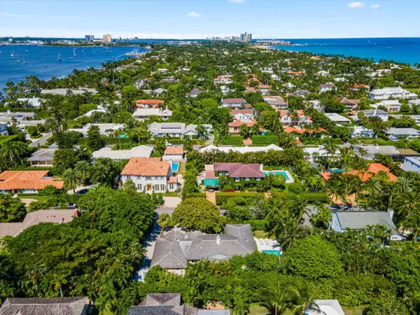 Palm Beach, FL 33480,274 Monterey RD