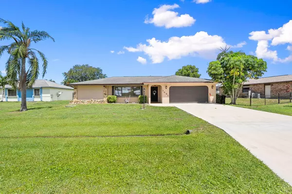 Port Saint Lucie, FL 34983,1691 SE Mistletoe ST