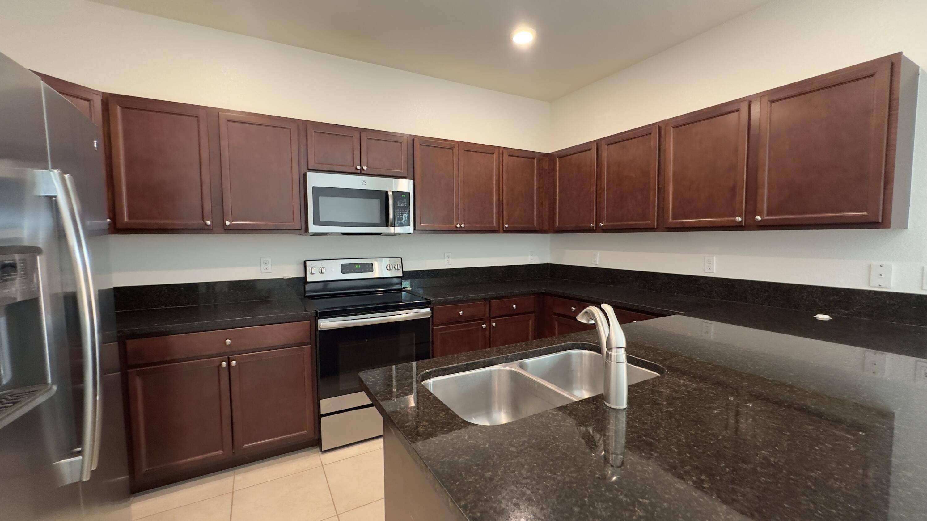 West Palm Beach, FL 33417,5283 Ellery TER