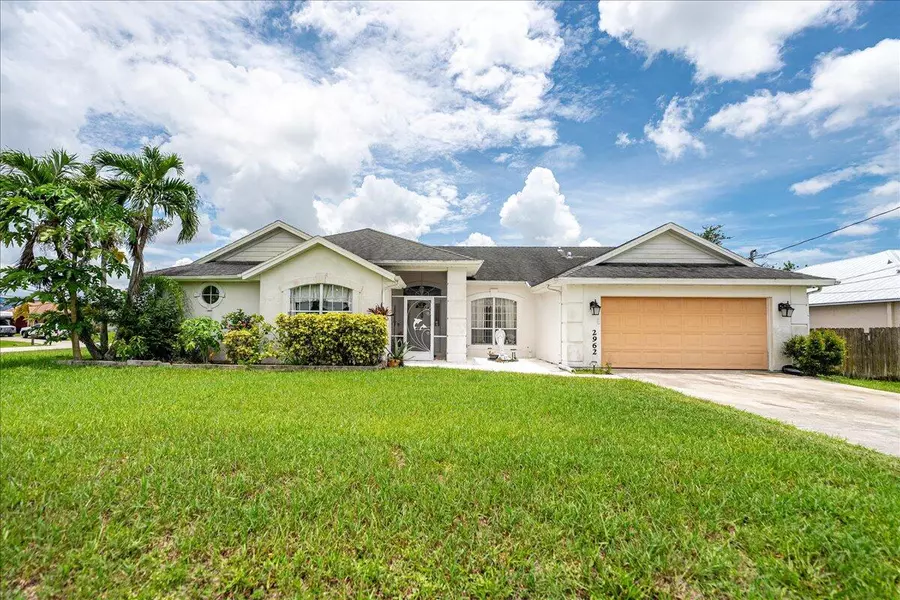 2962 SE Bella RD, Port Saint Lucie, FL 34984