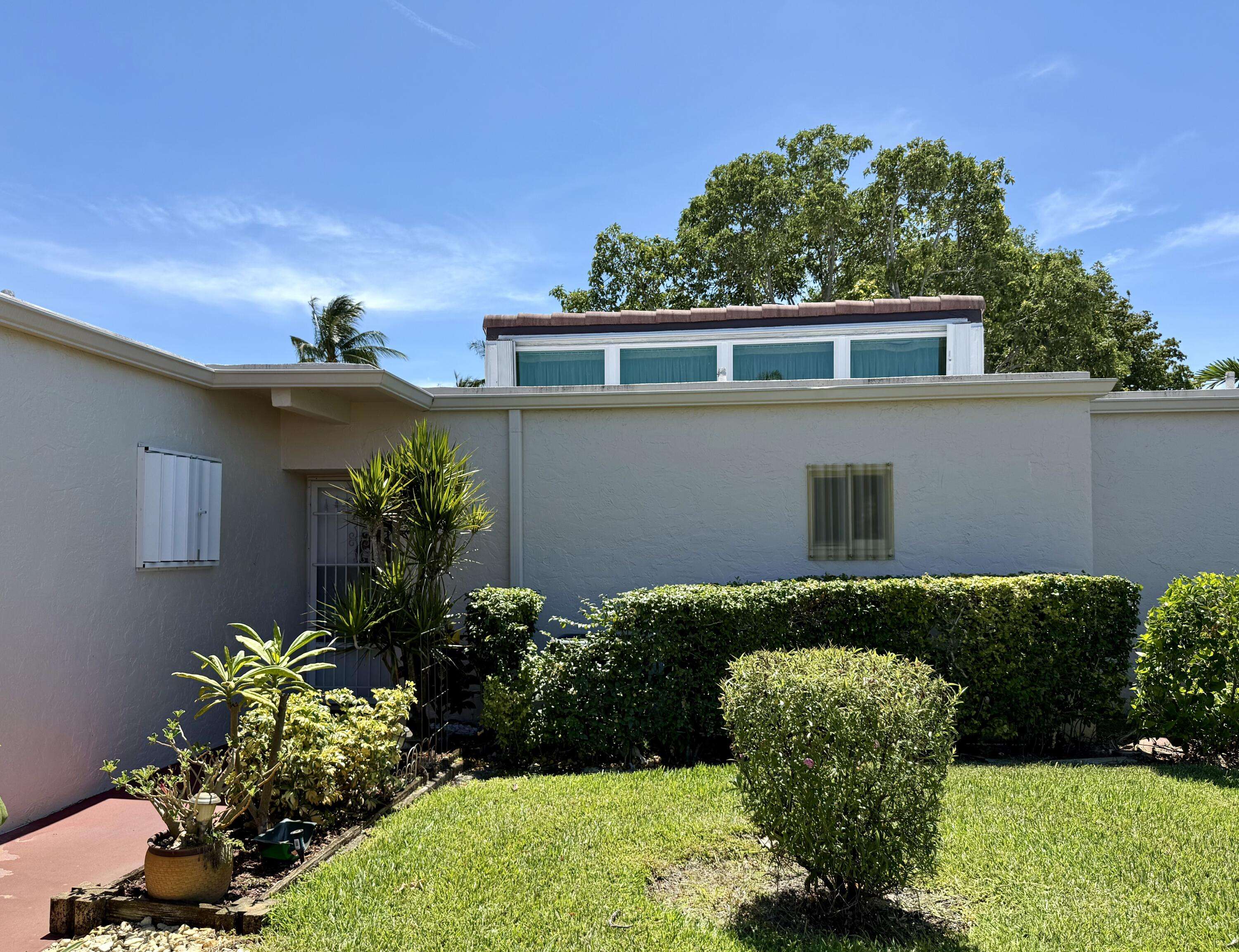 2650 Boundbrook BLVD 110, West Palm Beach, FL 33406