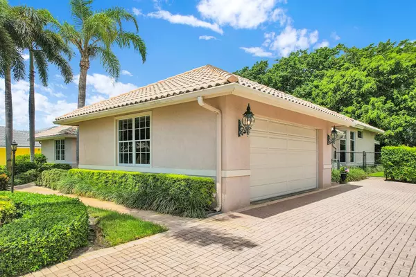 Boynton Beach, FL 33436,10721 Saint Andrews RD