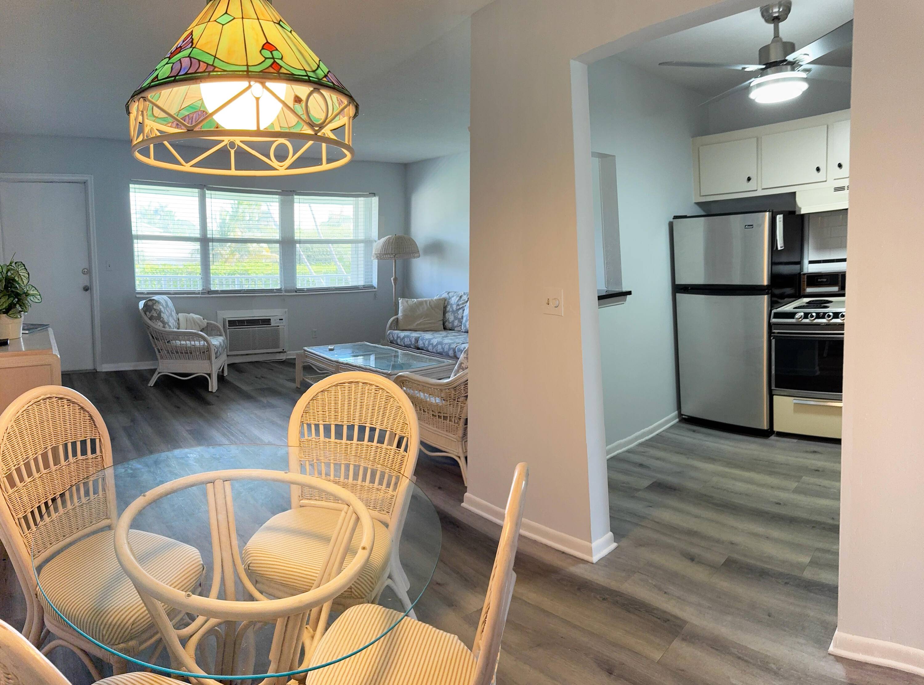 Boynton Beach, FL 33435,880 W Horizons 211