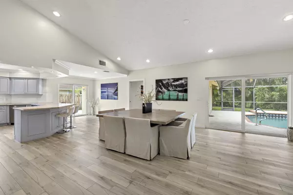Wellington, FL 33414,13385 Kingsbury DR