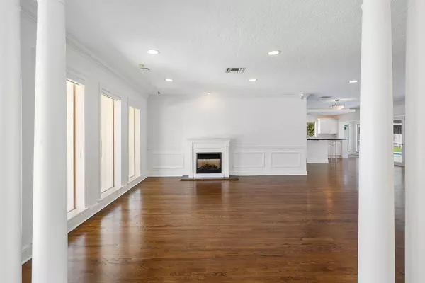 Boca Raton, FL 33432,263 S Maya Palm DR