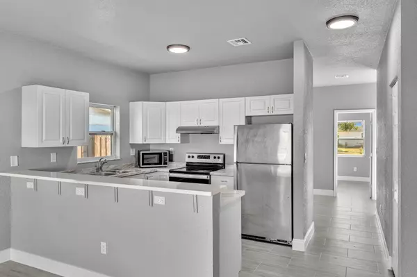 Sunrise, FL 33313,2019 NW 64th AVE