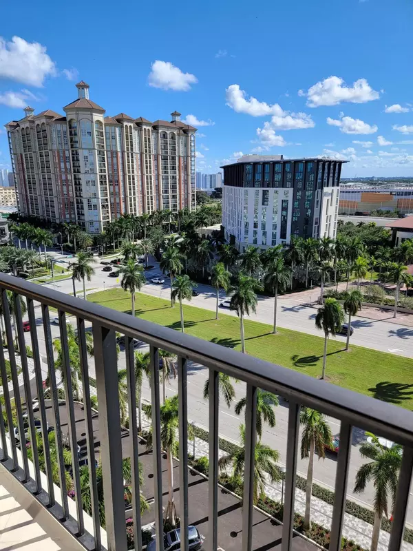 West Palm Beach, FL 33401,651 Okeechobee BLVD 1105