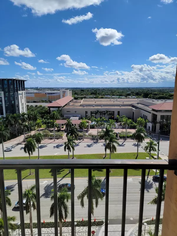 West Palm Beach, FL 33401,651 Okeechobee BLVD 1105