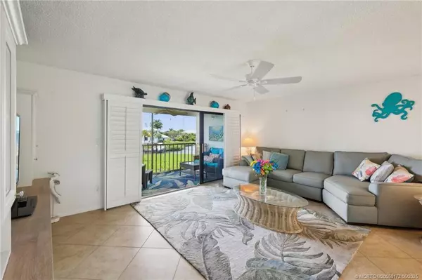 Stuart, FL 34994,2104 NW 22nd AVE 120