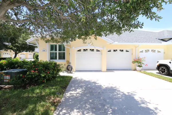 3361 NE Aviary PL, Jensen Beach, FL 34957
