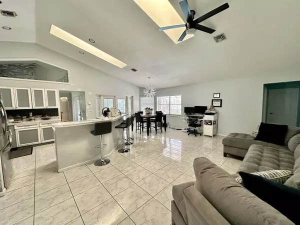 Wellington, FL 33414,13965 Aster AVE
