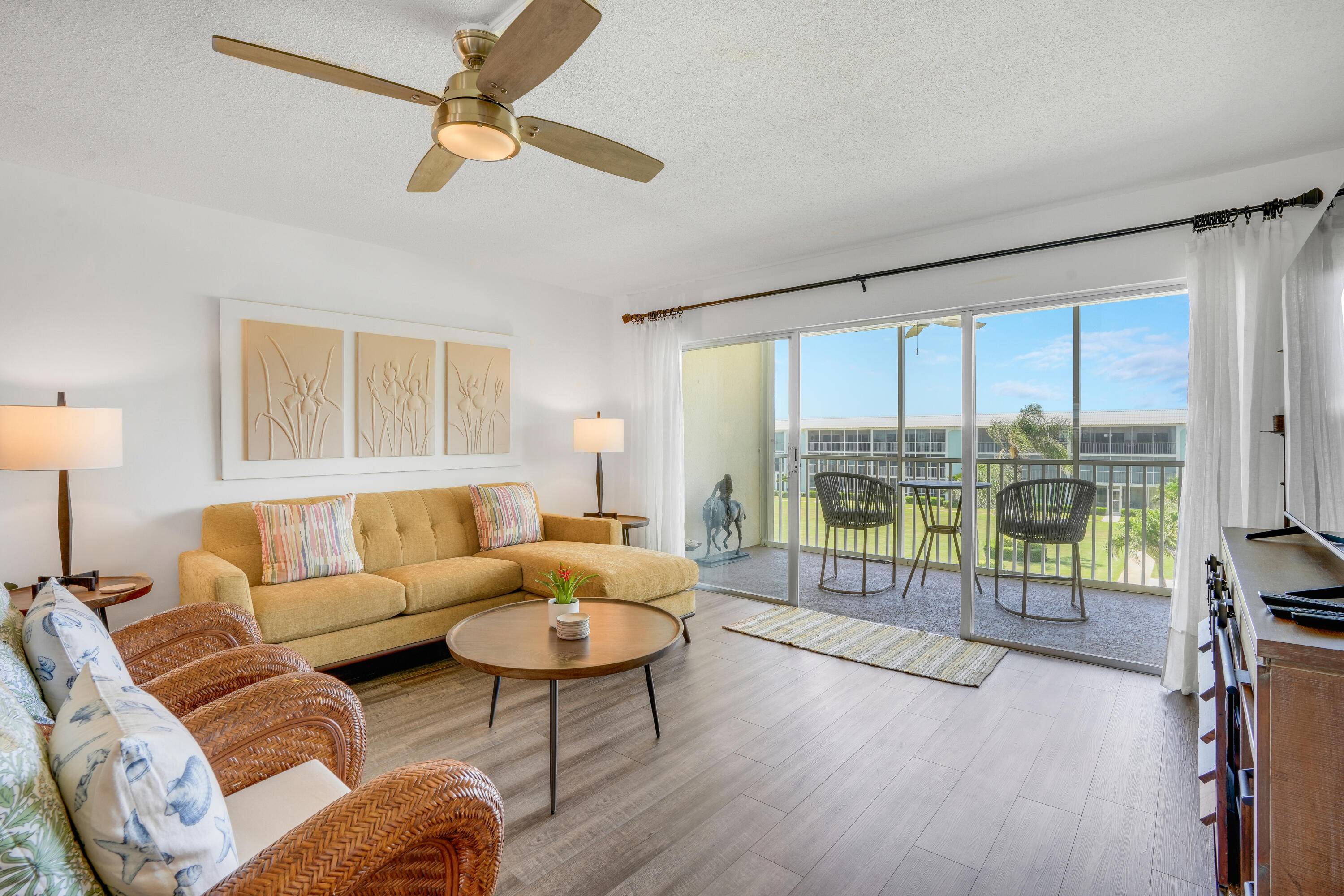 Tequesta, FL 33469,100 Waterway RD A303