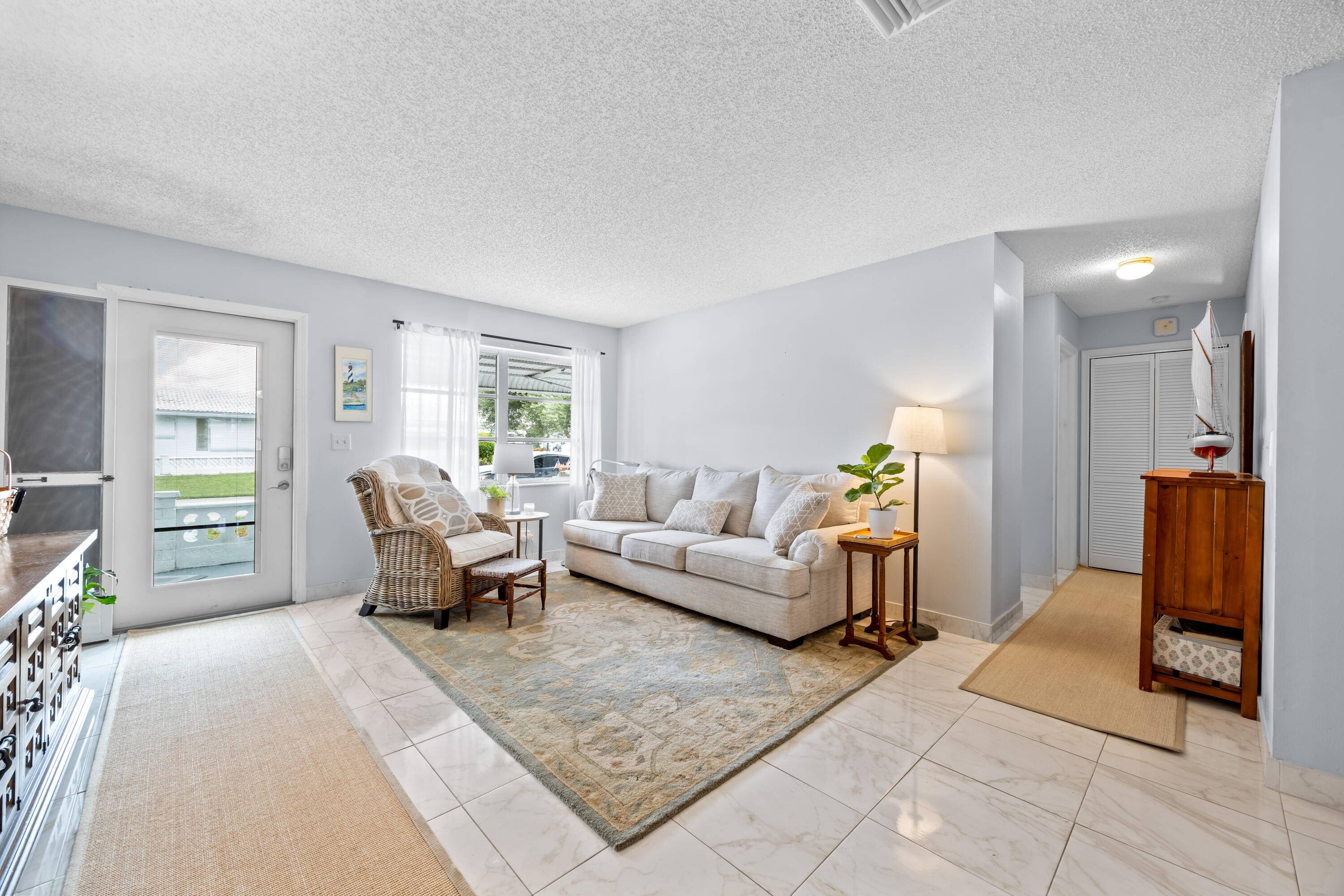 Boynton Beach, FL 33426,2012 SW 18th DR