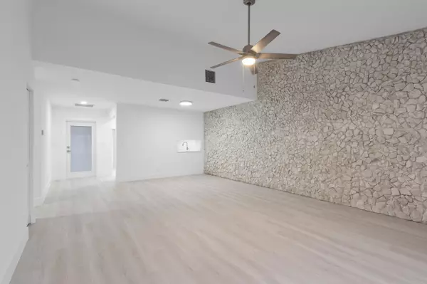 Fort Lauderdale, FL 33309,6993 NW 29th WAY