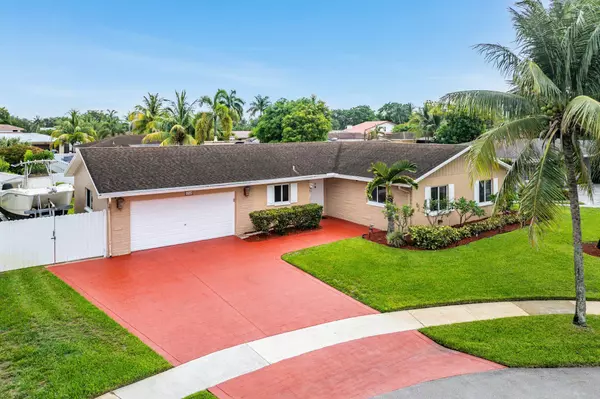 1540 SW 56th AVE, Plantation, FL 33317