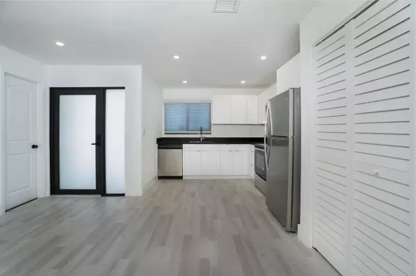 Coral Springs, FL 33065,4327 NW 115 AVE