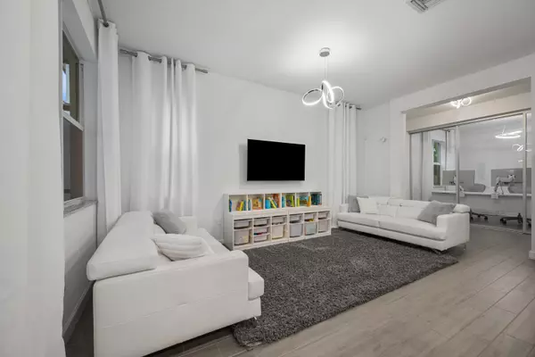 Lake Worth, FL 33467,4926 Navali DR