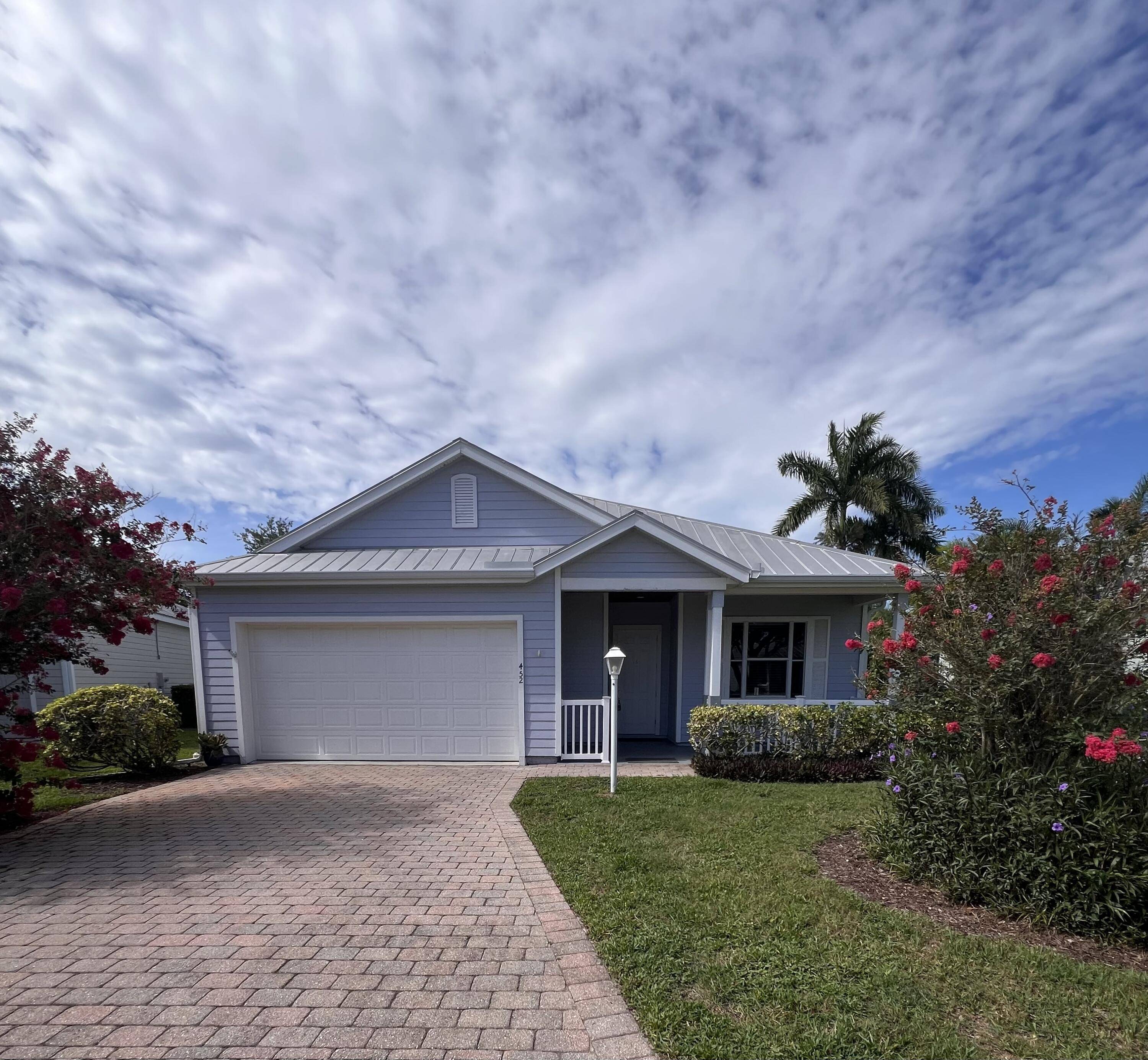 452 NE Canoe Park CIR, Port Saint Lucie, FL 34983