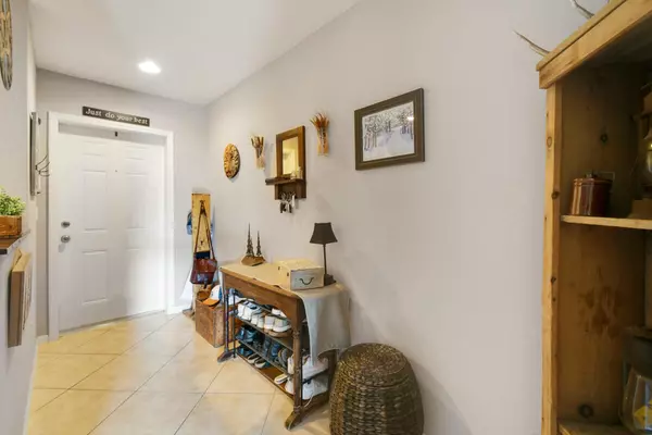 Stuart, FL 34997,473 SE Bloxham WAY