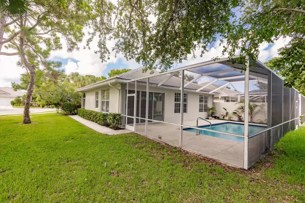 Palm Beach Gardens, FL 33403,1082 Bedford AVE