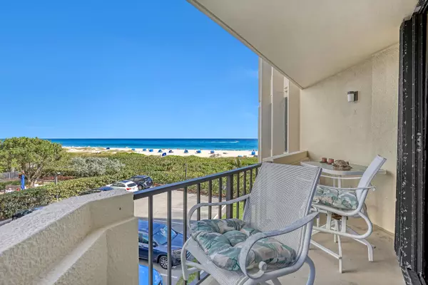 Singer Island, FL 33404,2800 N Ocean DR A-3c