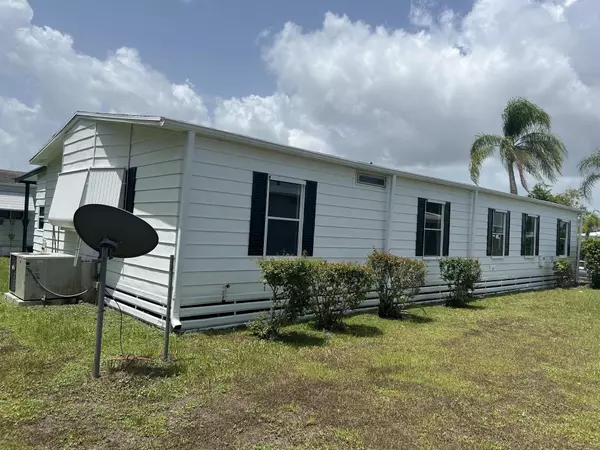 Fort Pierce, FL 34951,58 Calle De Lagos