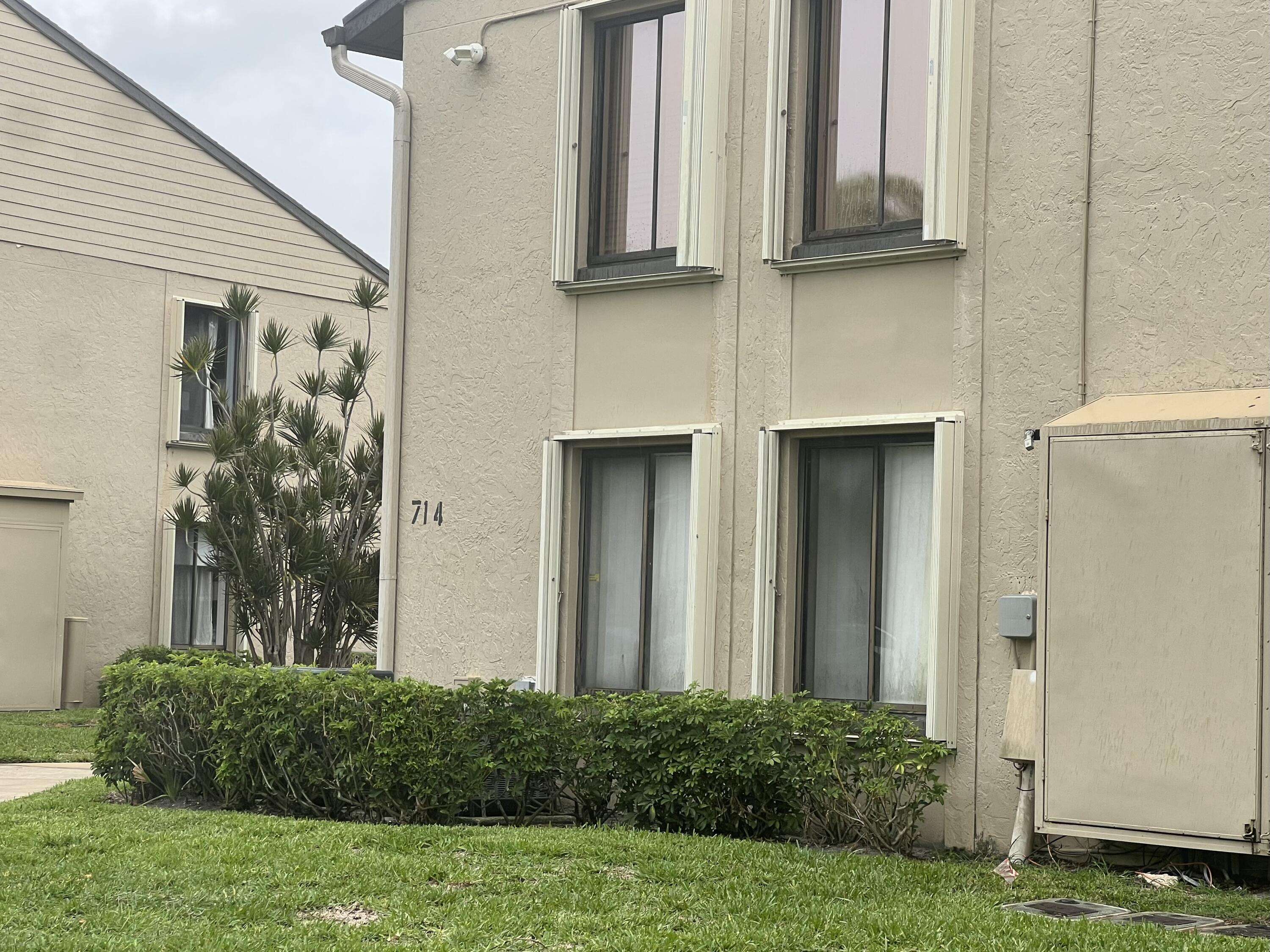 714 N Sunny Pine WAY C1, Greenacres, FL 33415