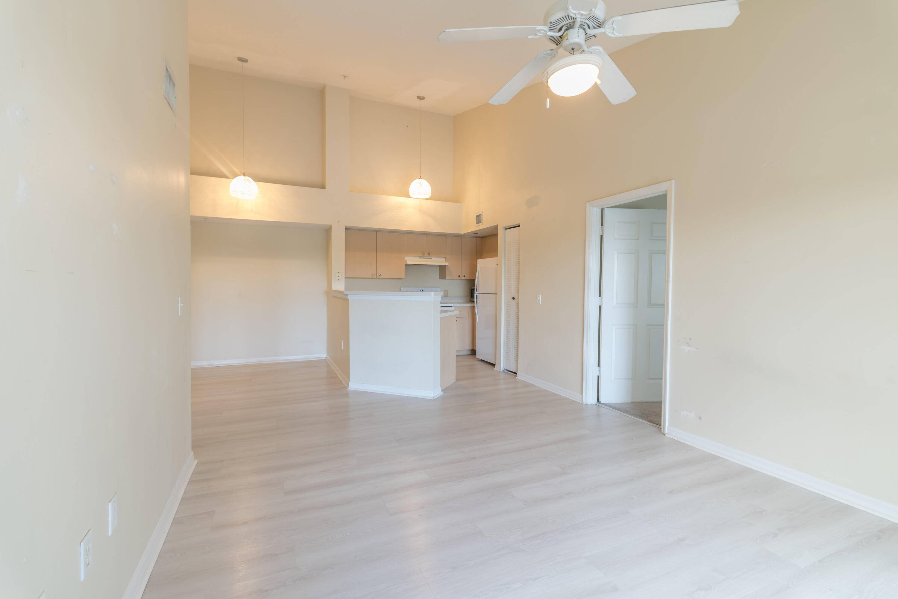 4180 San Marino 306 BLVD 306, West Palm Beach, FL 33409