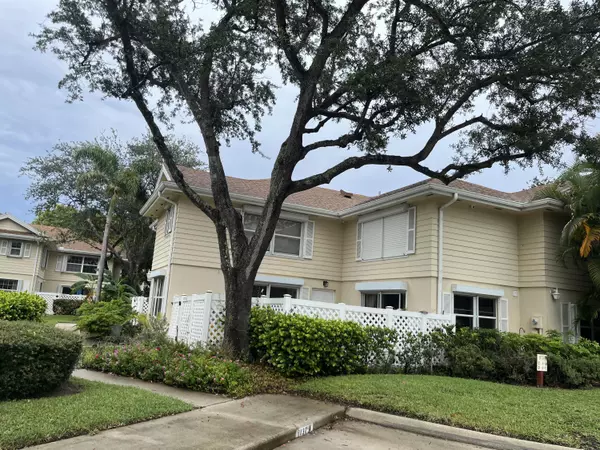 Lake Clarke Shores, FL 33406,8137 Bridgewater CT 37a