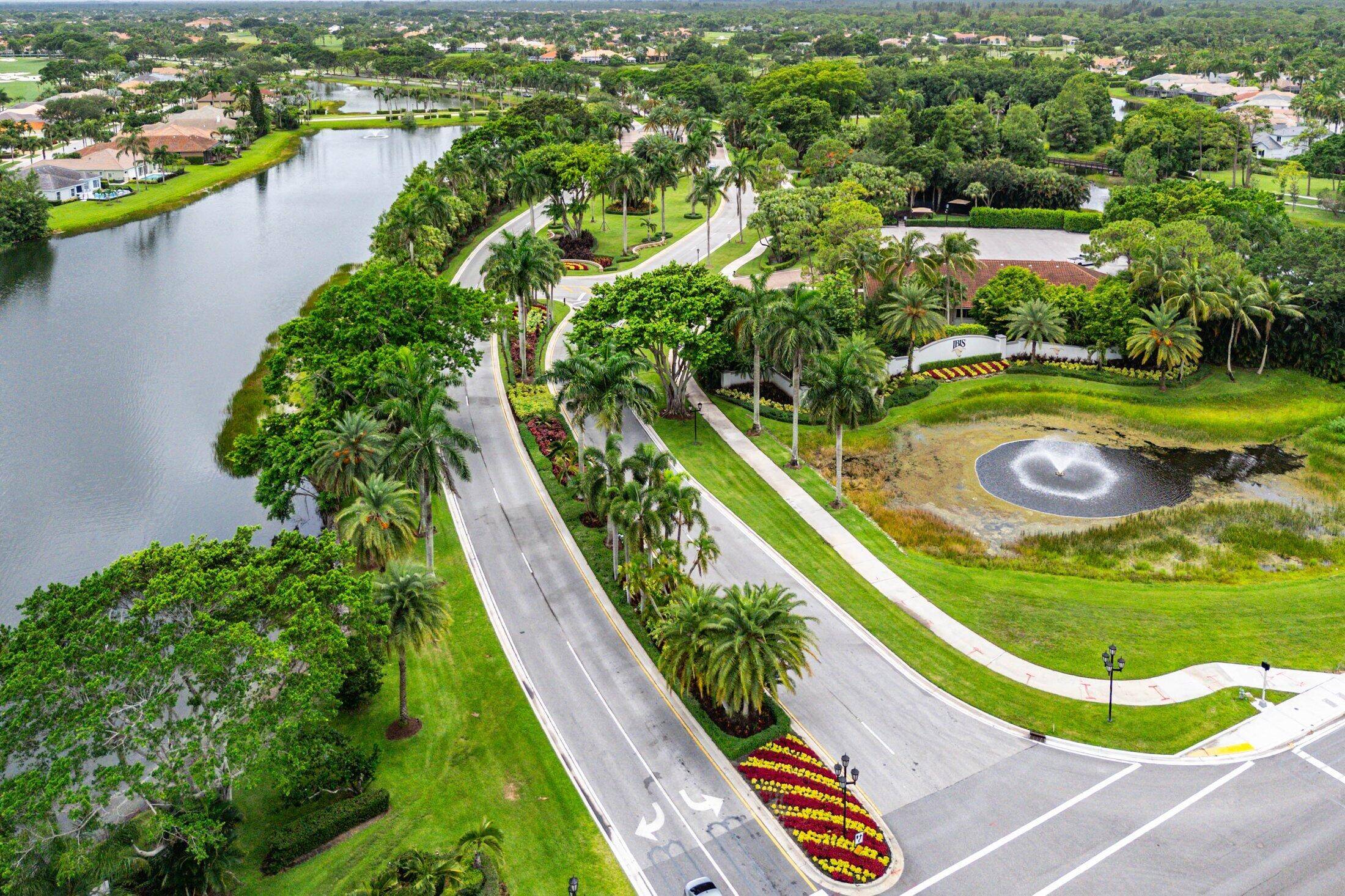 7690 Hummingbird CT, West Palm Beach, FL 33412