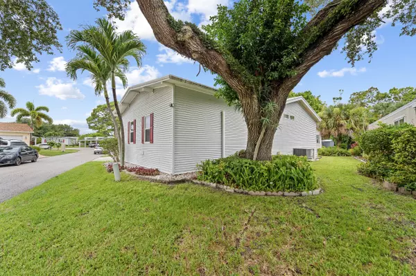 Palm Beach Gardens, FL 33410,2555 Pga BLVD #55