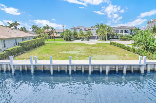 Boca Raton, FL 33487,876 Forsyth ST