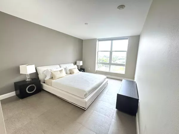 Boynton Beach, FL 33435,700 E Boynton Beach BLVD 612