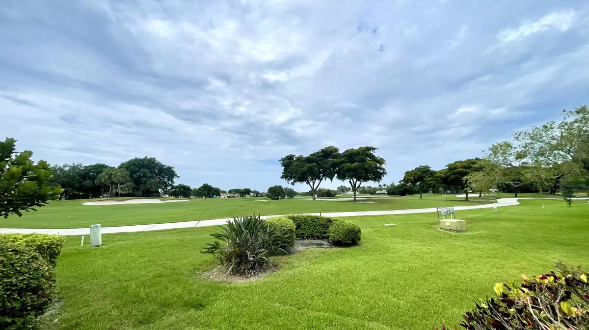 Boynton Beach, FL 33437,5662 Ainsley CT