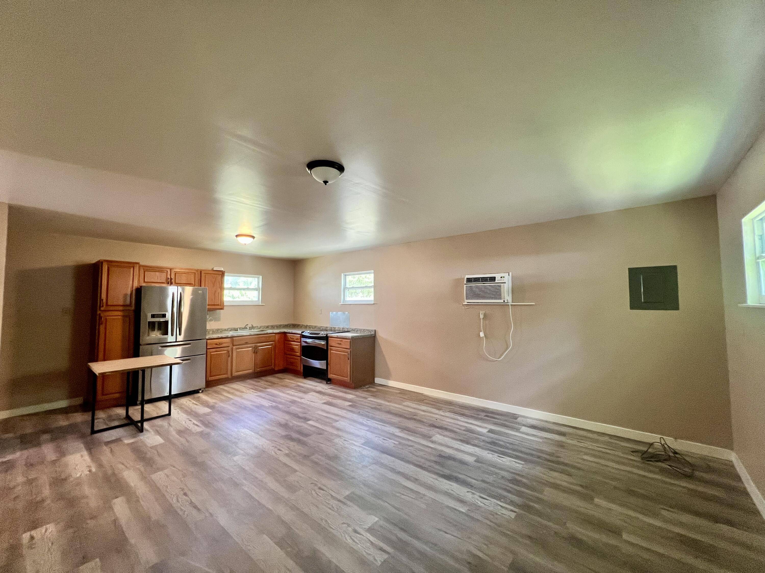 Fort Pierce, FL 34982,3280 S 7th ST