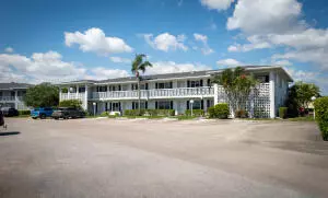 2915 SW 15th ST 103, Delray Beach, FL 33445