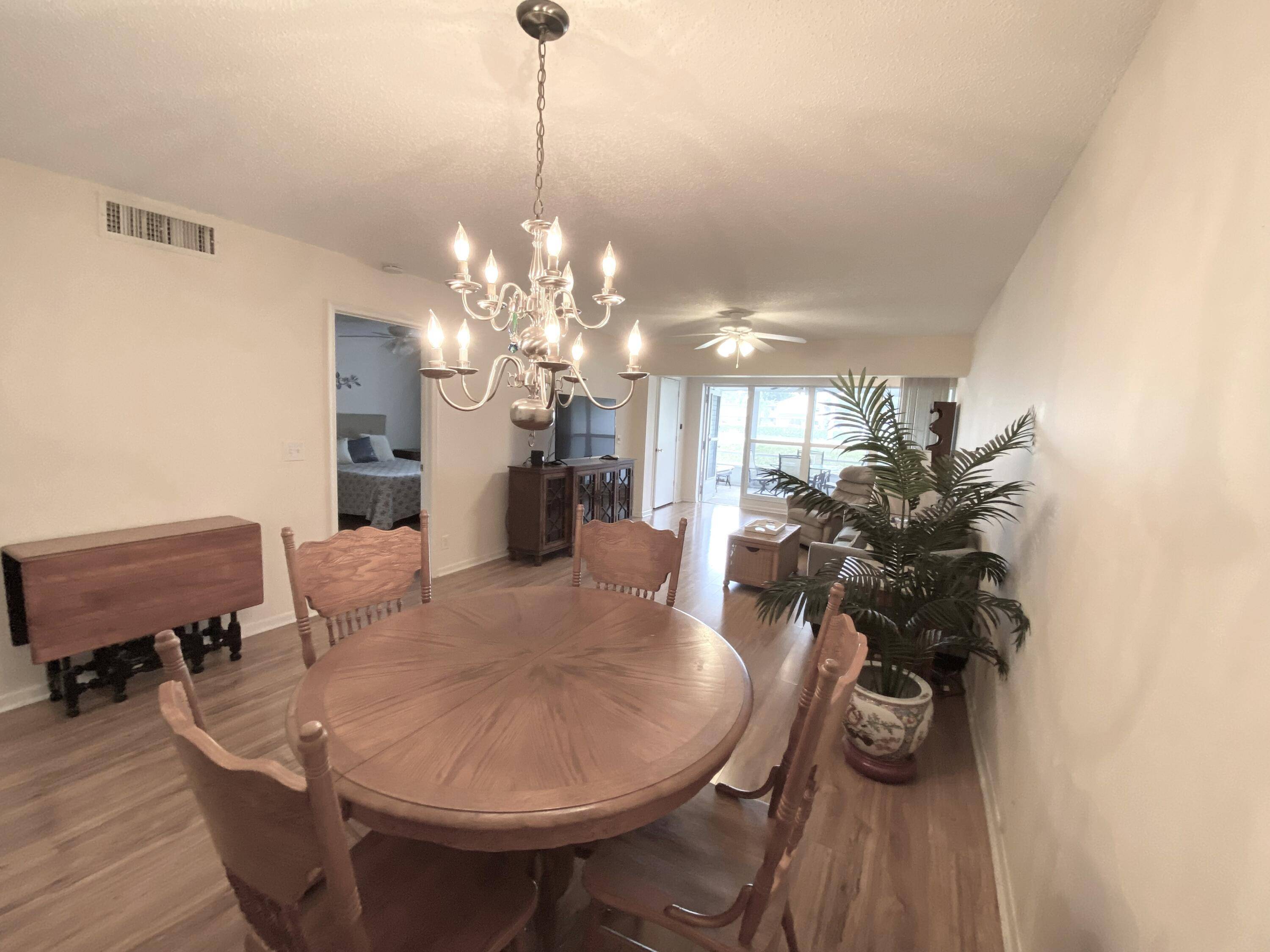 Delray Beach, FL 33445,2915 SW 15th ST 103
