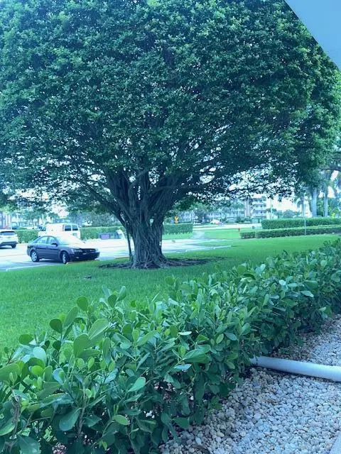 Boca Raton, FL 33434,2 Fanshaw A 2