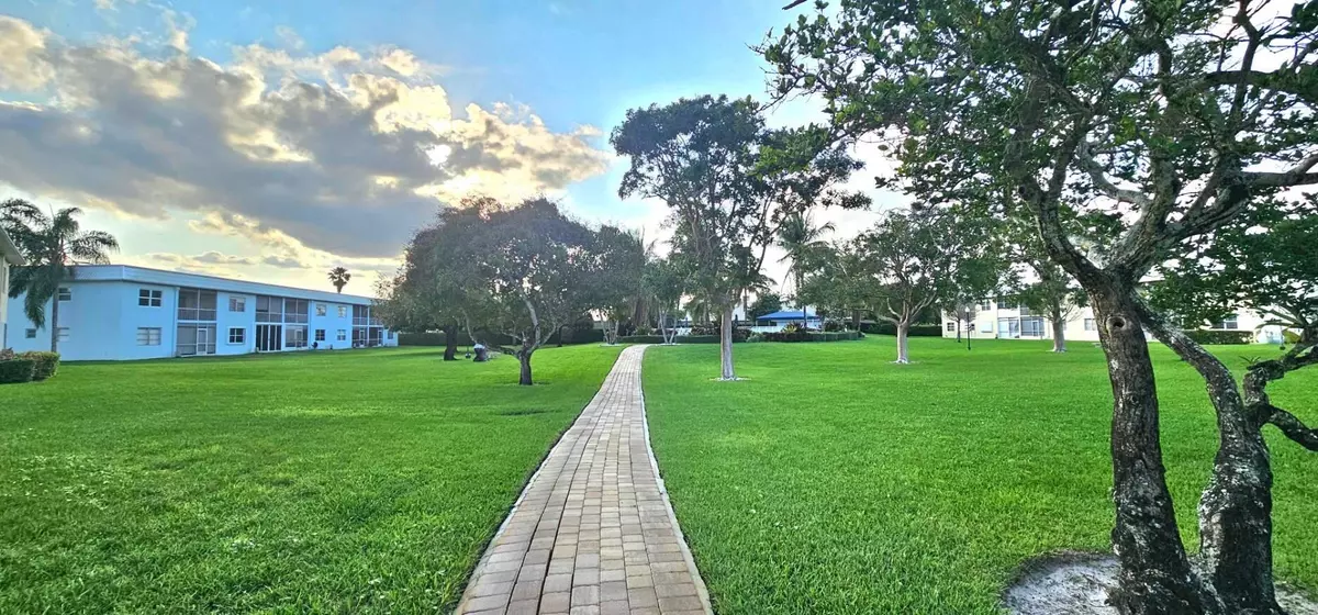 Boca Raton, FL 33428,9818 Marina BLVD 1226
