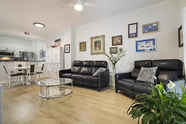 Palm Beach Gardens, FL 33418,4903 Midtown LN 3404