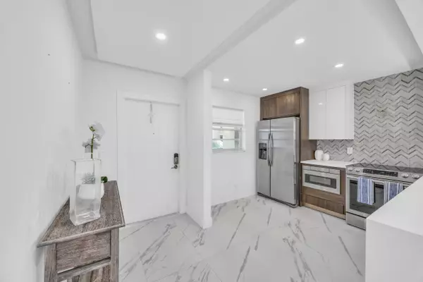 Delray Beach, FL 33445,2828 Casita WAY 1100