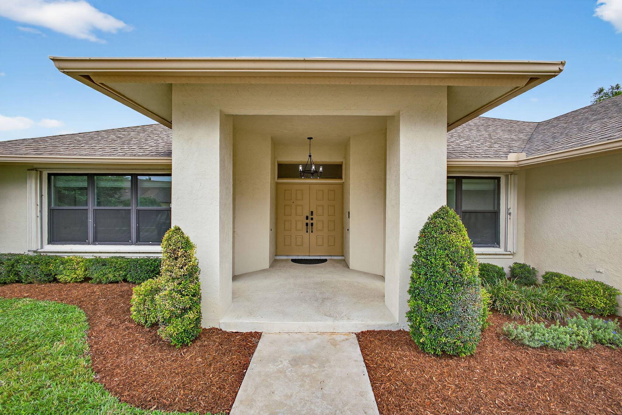 Wellington, FL 33414,13355 Kingsbury DR