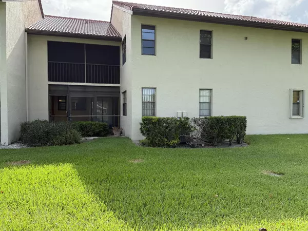 Boynton Beach, FL 33472,5815 Parkwalk DR 212