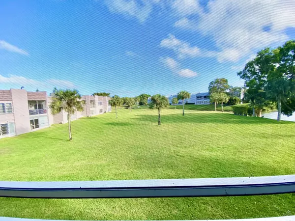 Delray Beach, FL 33445,2828 Casita WAY 202