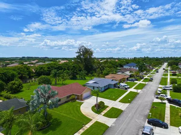 Royal Palm Beach, FL 33411,187 Bilbao ST