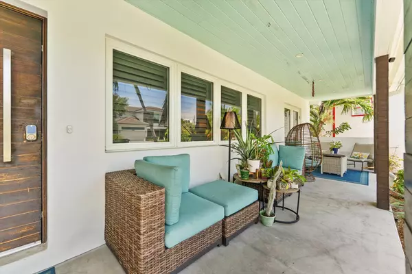 Boca Raton, FL 33432,1455 NE 4th AVE